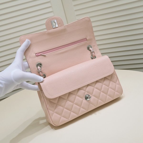 シャネルバッグ素材ディテール